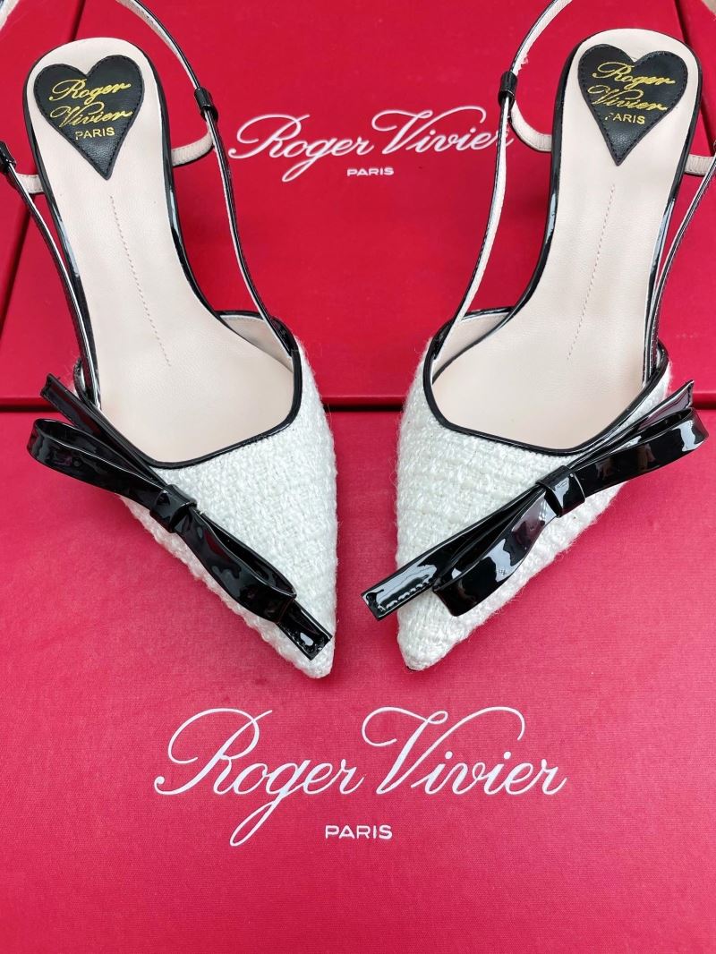 Roger Vivier flat shoes